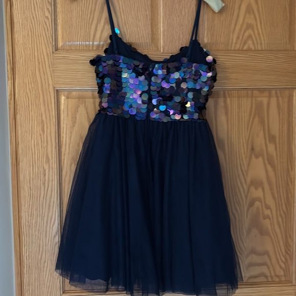 NWOT City Studio Navy Embellished Flirty Mini Dress 5 6 - Picture 4 of 5